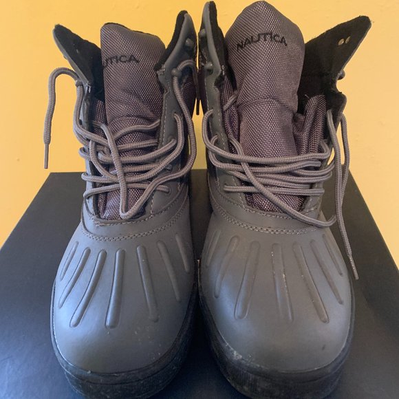 Nautica New Bedford Duck Boots - Picture 2 of 7